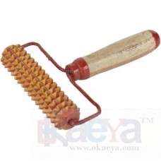 OkaeYa Acupressure Handle Roller Wooden Massager (Brown)